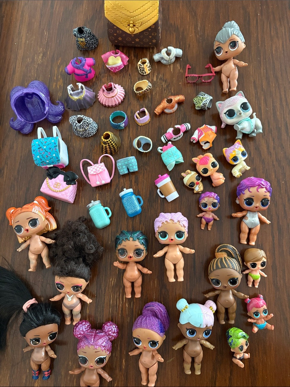 LOL Surprise Dolls Bundle - Assorted Dolls, Mini Babies, Animals & Clothes